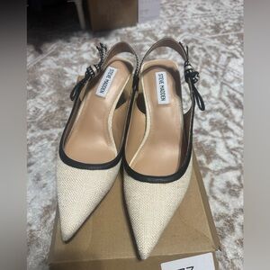 Steve Madden Beige and Black Slingback Heels
